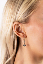 Load image into Gallery viewer, Glistening Gamut - Blue
